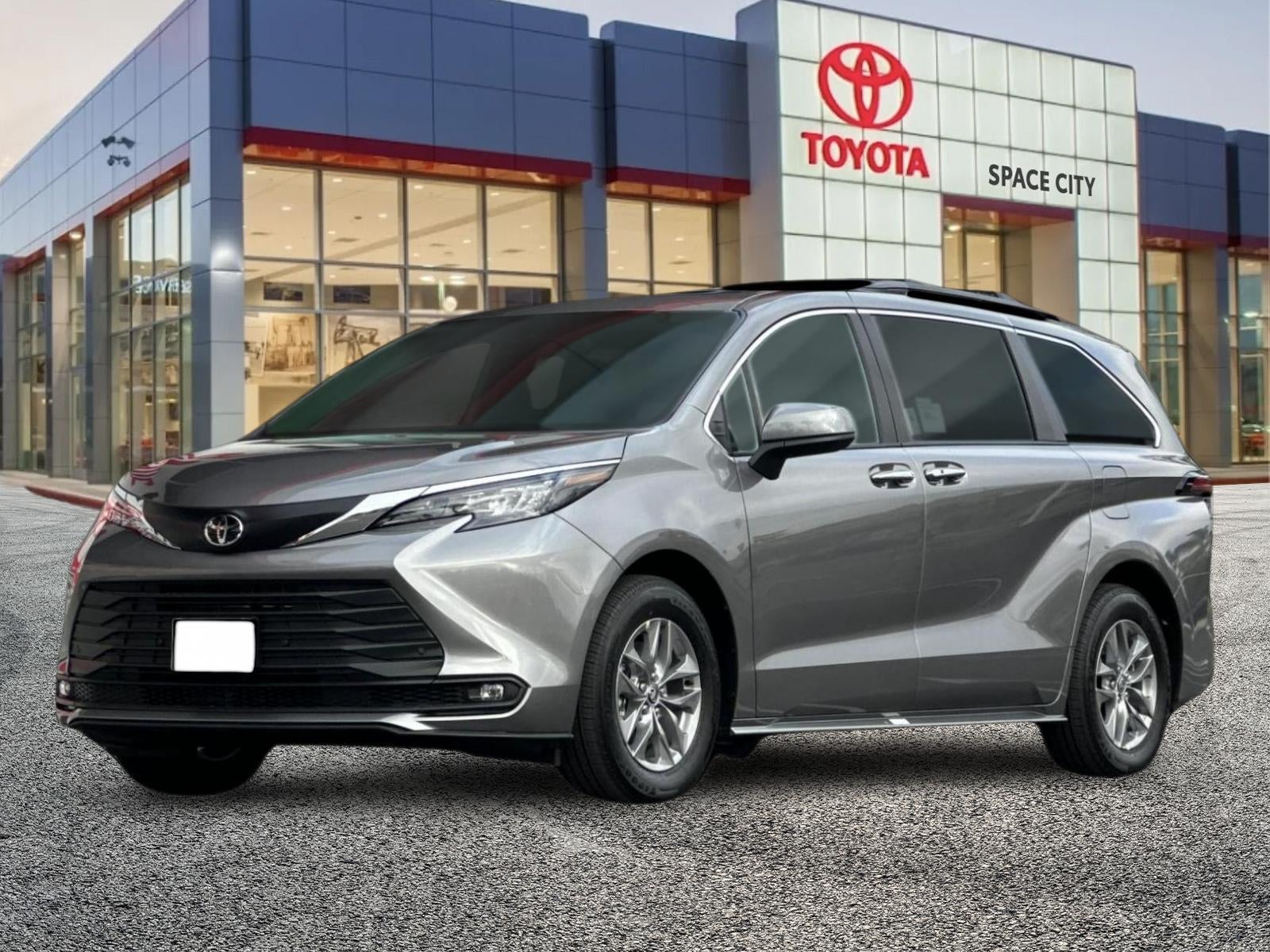 2026 Toyota Sienna — side profile view