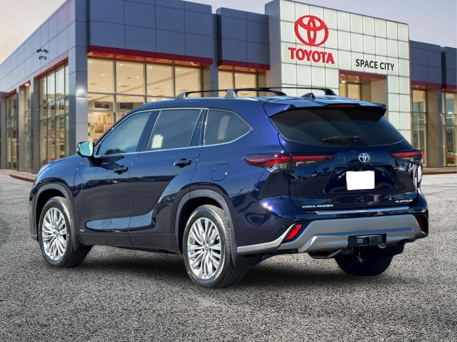 2026 Toyota Highlander — interior view