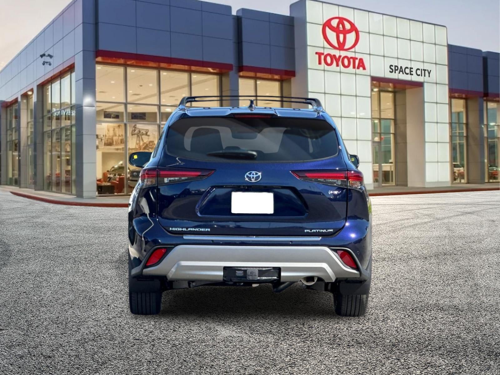 2026 Toyota Highlander — detail view